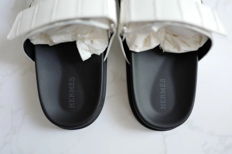 HERMÈS Niloticus Crocodile Himalaya Sandals